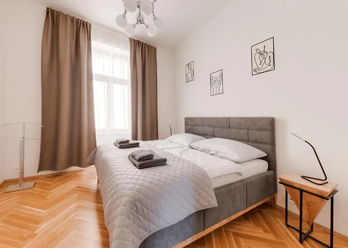 New Town Oases Apartment